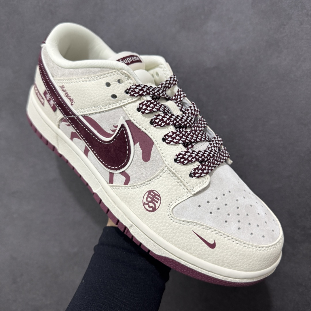 图片[3]-【定制版】Nike Dunk Low Retro 马年限定 周年高端定制 低帮休闲板鞋 #定制鞋盒 大厂纯原品质出货 超高清洁度 皮料切割干净无任何毛边 细节完美 货号：DN3168-011 尺码：36 36.5 37.5 38 38.5 39 40 40.5 41 42 42.5 43 44 44.5 45-选品中心