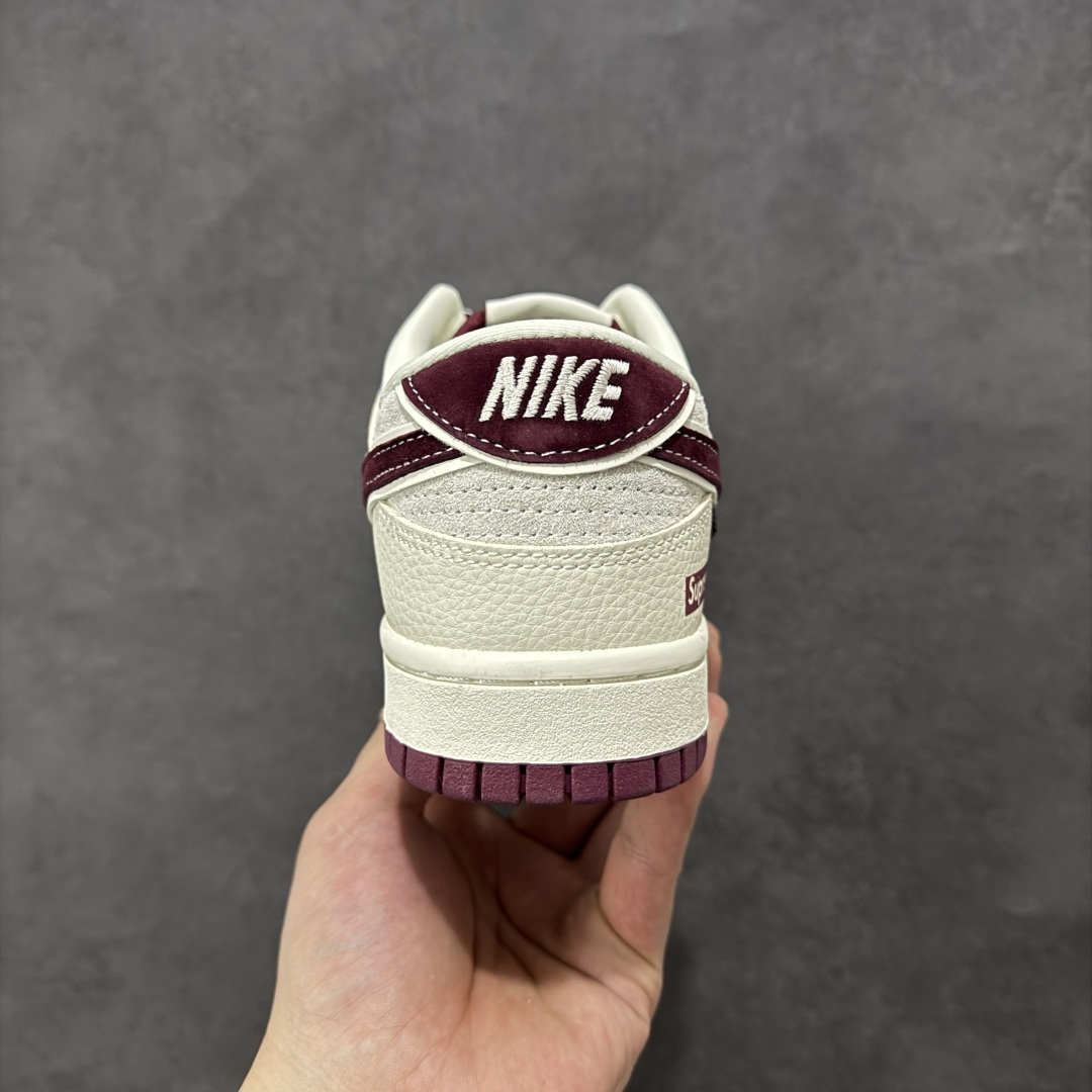 图片[4]-【定制版】Nike Dunk Low Retro 马年限定 周年高端定制 低帮休闲板鞋 #定制鞋盒 大厂纯原品质出货 超高清洁度 皮料切割干净无任何毛边 细节完美 货号：DN3168-011 尺码：36 36.5 37.5 38 38.5 39 40 40.5 41 42 42.5 43 44 44.5 45-选品中心