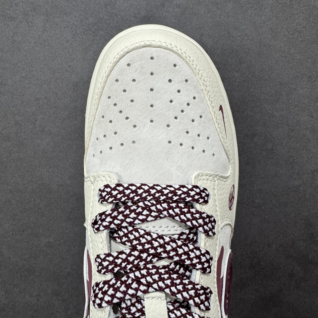 图片[8]-【定制版】Nike Dunk Low Retro 马年限定 周年高端定制 低帮休闲板鞋 #定制鞋盒 大厂纯原品质出货 超高清洁度 皮料切割干净无任何毛边 细节完美 货号：DN3168-011 尺码：36 36.5 37.5 38 38.5 39 40 40.5 41 42 42.5 43 44 44.5 45-选品中心