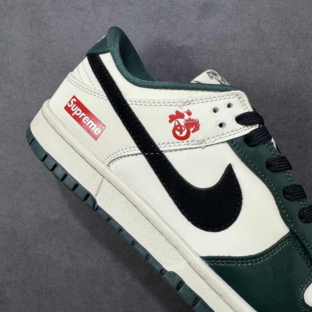 图片[6]-【定制版】Nike SB Dunk Low“马年限定——苔绿奶杏” 高端私人定制 低帮休闲板鞋 定制鞋盒 大厂纯原品质出货 超高清洁度 皮料切割干净无任何毛边 细节完美 货号：NH0601-483 尺码：36 36.5 37.5 38 38.5 39 40 40.5 41 42 42.5 43 44 44.5 45-选品中心