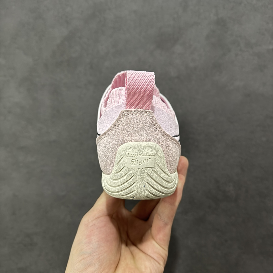 图片[4]-【公司级】亚瑟士 ONITSUKA TIGER鬼塚虎 SCLAW 轻便舒适 防滑耐磨透气支撑 低帮 生活休闲鞋 男女同款，复古美学极简风格，配色独具个性又超级好看。鞋口织物收口，经典鞋袜一体，明线设计标志性 logo，太亮眼啦！整体采用织物和柔软皮革拼接，时尚质感满满。关键是上脚舒服得不得了，巨好穿！不管是日常搭配还是运动，它都能完美胜任。别再犹豫，赶紧把它带回家！#鬼塚虎#明星同款 #舒适好穿 #夏日宝藏透气蓝球鞋 #夏日宝藏休闲老爹鞋#酷飒男女情侣款宝藏鞋。 尺码：36-45 货号：1183B969-选品中心