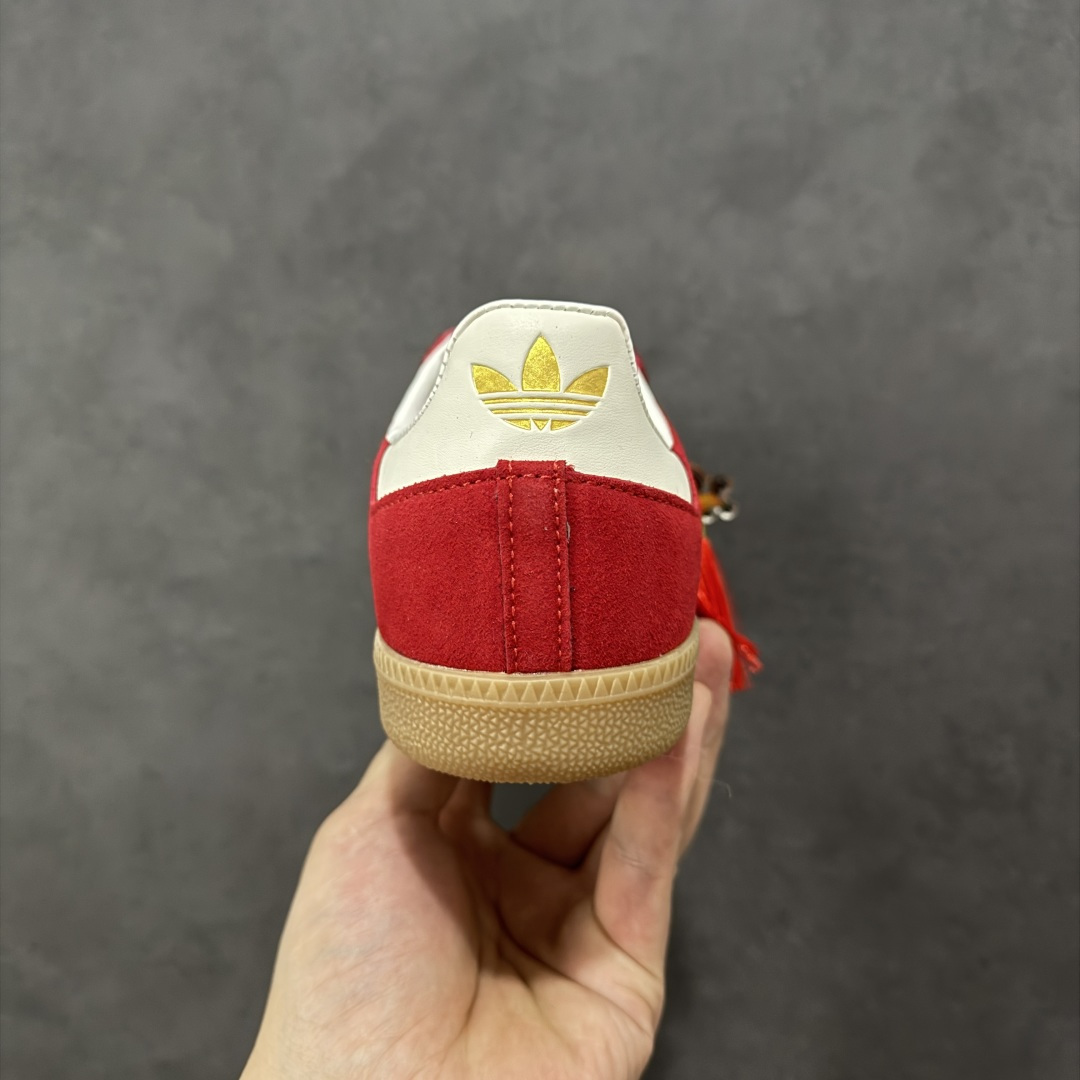 图片[4]-【定制版】Adidas Originals Samba OG 马年限定 CNY新年款 桑巴舞系列 阿迪达斯 三叶草 绅士德训足球风百搭低帮休闲运动板鞋 货号： JQ5976 尺码： 36 36.5 37 38 38.5 39 40 40.5 41 42 42.5 43 44 45-选品中心