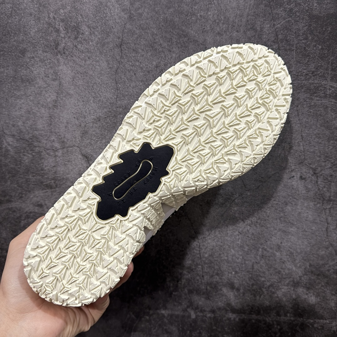 图片[9]-【Top纯原】NK Ja 3 Scratch EP 莫兰特三代柔软舒适防滑耐磨透气支撑轻便低帮篮球鞋 HF2794-101 全新版本重磅登场 历时半年全力打造 实战脚感完美 T1品质 完美版型细节做工 【顶配缓震】独家革新搭载 前掌5mm TURBO气垫 兼具贴地与缓震！（正品仅长方形小气垫）➕后掌大马蹄14mm厚 气垫 提高后掌缓震极限 （正品后掌无气垫） 【顶级抗扭】 搭载硬度65HC 发泡中底框架 ➕高强度中足抗扭片 革新升级 赛事级抗扭水平！独此一家 【顶级支撑】鞋身侧向包裹 双层补强层 200斤以上选手 也可驾驭（正品仅一层）对比市场货品偷工减料 不可同日而语！ 气垫气压上脚即可感受！鞋底止滑配方 无需磨合 原地起飞🛫 尺码：40-47.5-选品中心