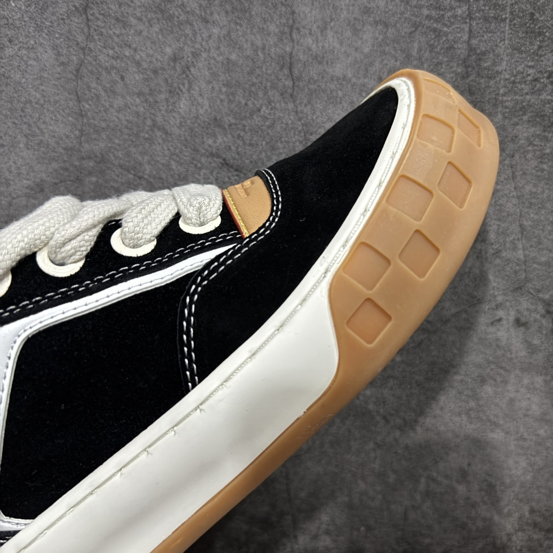 图片[6]-【广东公司级礼盒】LV 路易威登LOUIS VUITTON Tilted Low Sneakers 倾斜系列低帮复古休闲运动文化百搭板鞋 2026早春款板鞋 LV爆款饼干鞋 性价比礼盒版本 做工不错 材料做了适当减配 厚实抽屉礼品鞋盒及包装说明书防尘布袋物件(附送官方快递加固牛皮纸外盒!!) 尺码：35 36 37 38 39 40 41 42 43 44 45-选品中心