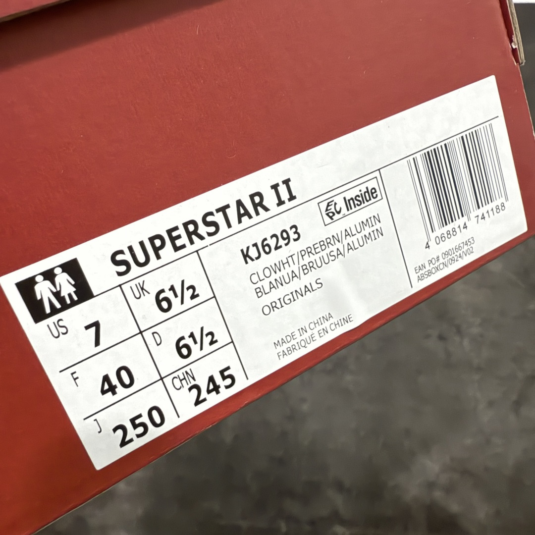 图片[10]-【H11纯原】adidas originals Superstar 2 CNY新年款 马年限定 白红 KJ6293 顶级版本出货 平台正单 全鞋百分百原材料 全鞋电脑针车 Logo针车间距针数原版一致 皮料切割冲裁零瑕疵 原鞋一致含胶量大底 原盒中文内外标 大几率过验 不对比市面只对比原鞋 只服务最高端市场 尺码：35.5 35 36 36.5 37.5 38 38.5 39 40 40.5 41 42 42.5 43 44 44.5 45-选品中心
