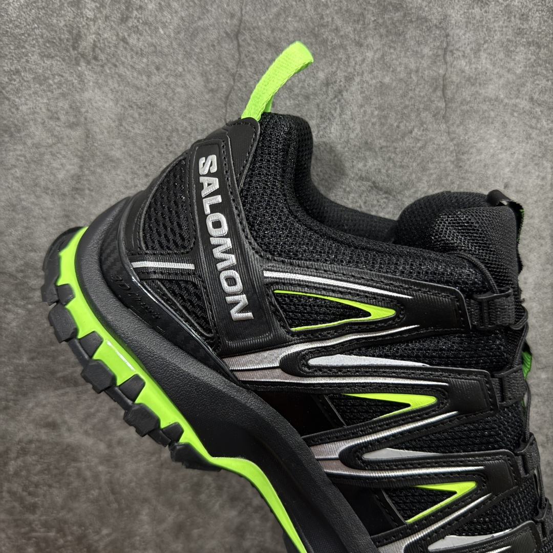图片[7]-【莞产套盒版】SALOMON 萨洛蒙 XA PRO 3D 户外运动 网布减震防滑透气 低帮跑步鞋 男女同款 黑绿 474779 全新品质 巅峰之作 所有配色均购物原版拆解1：1开发 原材料打造 非市场公版便宜货 私模大底 清洁度比市场所有版本都高 全套原纸板楦头开发 原厂网布配套 确保原汁原味 完美呈现版型 原档数据独家私模五层组合大底 男女鞋同步官方开发至46 原装Ortholite轻量化鞋垫 中底布带钢印编号 原厂TPU锁扣 进口港宝加持 后跟自然饱满 还原公司包裹性 鞋面采用SENSIFT贴合技术 全方位贴合包裹脚型 鞋跟部鞋底牵引设计 提供强大的抓地性能 更适应野外崎岖不平的道路 其3D ADVANCED CHASSIS底盘 材料轻量大化 钉齿设计更具稳定性 防护性 鞋底易磨损区运用CONTAGRIP高耐磨材料 应对城市硬质路面长距离跑考验 尺码：36 36.5 37.5 38 38.5 39 40 40.5 41 42 42.5 43 44 45-选品中心