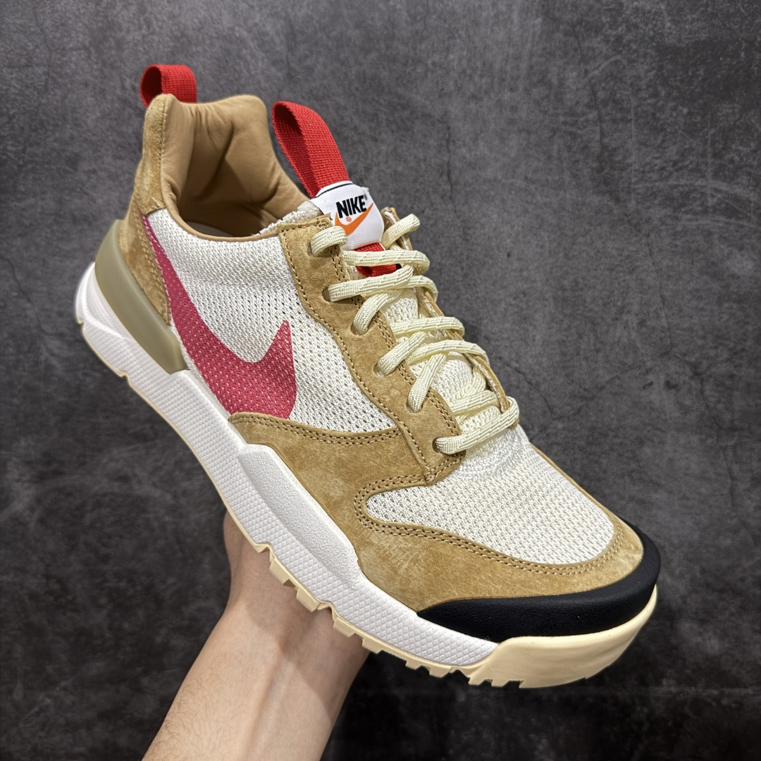 图片[3]-【PK纯原】Tom Sachs x NK Craft Mars Yard 2.0 联名宇航员神游太空百搭休闲运动透气慢跑鞋 复古做旧黄红勾 目前市场最正确版本 原厂网面 正确钩子刷漆 区别市场一眼假刷漆钩子 真碳板大底 版型完美 细节到位 经过五年时间的等待，被视为神级球鞋之作的 Craft Mars Yard 终于以 2.0 的姿态回归。艺术家 Tom Sachs 在延续经典外观与配色组合的同时，将Craft Mars Yard 进行全面升级，以更加透气的涤纶经编针织网眼取代之前的特殊 Vectran 材质，并在鞋面上加入 X 型走线提高耐磨特性，而经过改良之后的 SFB 特种部队靴大底亦更加适合在城市环境着用，此外网面层和软木层的双内底设计更是为营造赤脚穿着体验特别优化 货号：IF2885 100 尺码：36 36.5 37.5 38 38.5 39 40 40.5 41 42 42.5 43 44 45 46-选品中心
