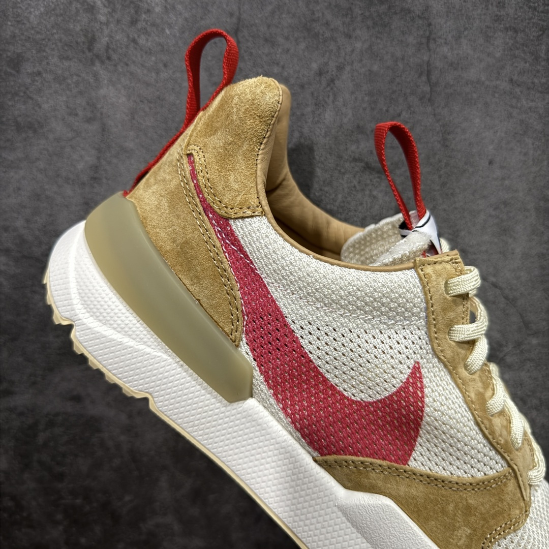 图片[7]-【PK纯原】Tom Sachs x NK Craft Mars Yard 2.0 联名宇航员神游太空百搭休闲运动透气慢跑鞋 复古做旧黄红勾 目前市场最正确版本 原厂网面 正确钩子刷漆 区别市场一眼假刷漆钩子 真碳板大底 版型完美 细节到位 经过五年时间的等待，被视为神级球鞋之作的 Craft Mars Yard 终于以 2.0 的姿态回归。艺术家 Tom Sachs 在延续经典外观与配色组合的同时，将Craft Mars Yard 进行全面升级，以更加透气的涤纶经编针织网眼取代之前的特殊 Vectran 材质，并在鞋面上加入 X 型走线提高耐磨特性，而经过改良之后的 SFB 特种部队靴大底亦更加适合在城市环境着用，此外网面层和软木层的双内底设计更是为营造赤脚穿着体验特别优化 货号：IF2885 100 尺码：36 36.5 37.5 38 38.5 39 40 40.5 41 42 42.5 43 44 45 46-选品中心
