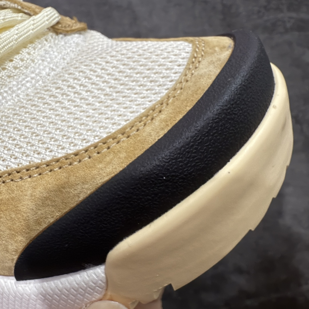 图片[4]-【PK纯原】Tom Sachs x NK Craft Mars Yard 2.0 联名宇航员神游太空百搭休闲运动透气慢跑鞋 复古做旧黄红勾 目前市场最正确版本 原厂网面 正确钩子刷漆 区别市场一眼假刷漆钩子 真碳板大底 版型完美 细节到位 经过五年时间的等待，被视为神级球鞋之作的 Craft Mars Yard 终于以 2.0 的姿态回归。艺术家 Tom Sachs 在延续经典外观与配色组合的同时，将Craft Mars Yard 进行全面升级，以更加透气的涤纶经编针织网眼取代之前的特殊 Vectran 材质，并在鞋面上加入 X 型走线提高耐磨特性，而经过改良之后的 SFB 特种部队靴大底亦更加适合在城市环境着用，此外网面层和软木层的双内底设计更是为营造赤脚穿着体验特别优化 货号：IF2885 100 尺码：36 36.5 37.5 38 38.5 39 40 40.5 41 42 42.5 43 44 45 46-选品中心