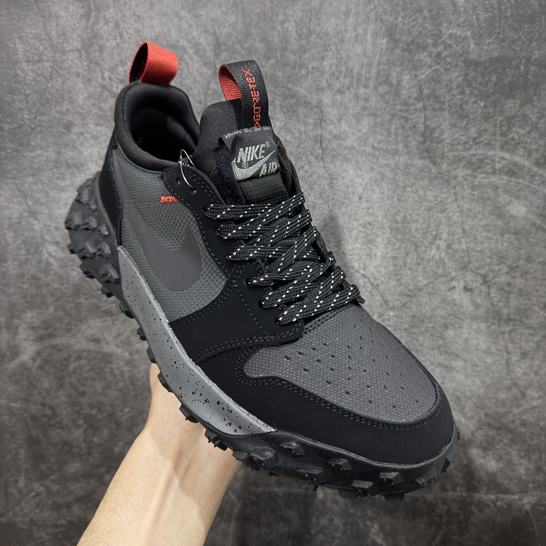 图片[3]-【升级版】Jordan Air Jordan 1 Element Gore-Tex 经典耐用 低帮跑步鞋 Air Jordan 1 Low Element Gore-Tex “Medium Olive” 将 MJ1 从复古经典款蜕变为适合户外越野的运动鞋。这款鞋采用Gore-Tex材质，适合全年穿着。运动鞋爱好者会发现其借鉴了磨砂皮覆面、防刮布拼接和透气孔设计，这是对乔丹品牌（Jordan Brand）越野风格历史的致敬。 货号：FV4227-002 尺码：39 40 40.5 41 42 42.5 43 44 45 编码：XSB240250-选品中心