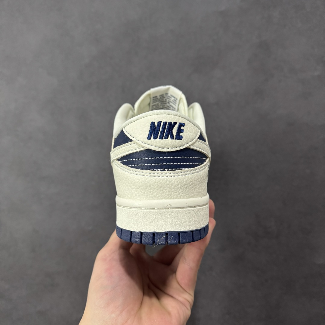 图片[4]-【定制版】Nike SB Dunk Low“暴力熊联名限定——白藏蓝” #高端定制 低帮休闲板鞋 定制鞋盒 大厂纯原品质出货 超高清洁度 皮料切割干净无任何毛边 细节完美 货号 TX1688-012 尺码：36 36.5 37.5 38 38.5 39 40 40.5 41 42 42.5 43 44 44.5 45-选品中心