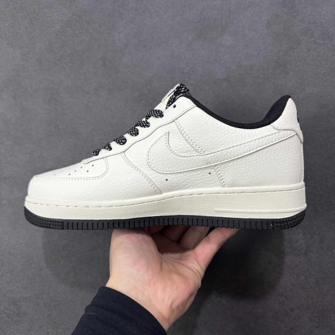 图片[2]-【定制版】Nike Air Force 1\’07 Low 米黑红撞色 空军一号低帮休闲板鞋  #原楦头原纸板 高端定制鞋盒 原厂鞋底 超高清洁度 细节完美 货号：MM3399-813  尺码：36 36.5 37.5 38 38.5 39 40 40.5 41 42 42.5 43 44 44.5 45-选品中心