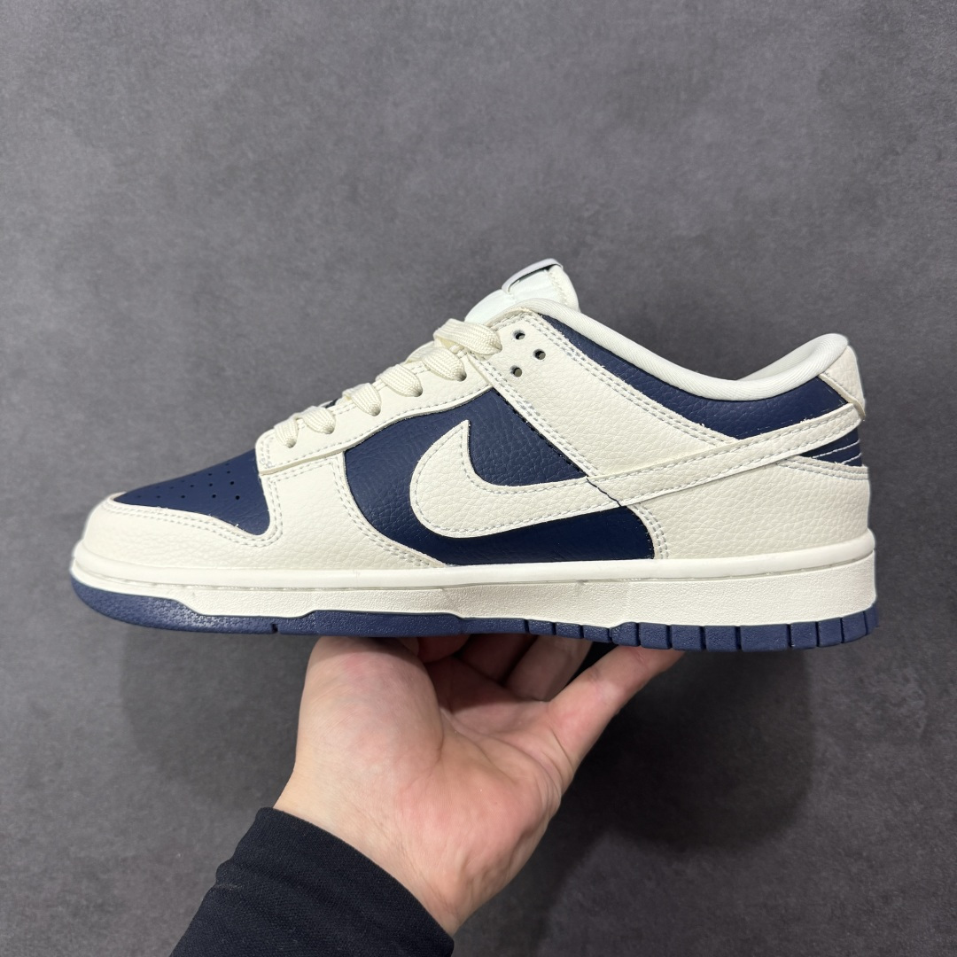 图片[2]-【定制版】Nike SB Dunk Low“暴力熊联名限定——白藏蓝” #高端定制 低帮休闲板鞋 定制鞋盒 大厂纯原品质出货 超高清洁度 皮料切割干净无任何毛边 细节完美 货号 TX1688-012 尺码：36 36.5 37.5 38 38.5 39 40 40.5 41 42 42.5 43 44 44.5 45-选品中心