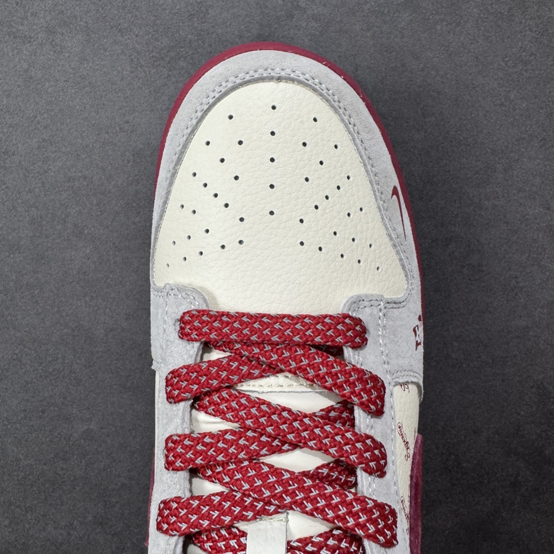 图片[8]-【定制版】Nike Dunk Low Retro 马年限定 周年高端定制 低帮休闲板鞋 #定制鞋盒 大厂纯原品质出货 超高清洁度 皮料切割干净无任何毛边 细节完美 货号：JP2026-100 尺码：36 36.5 37.5 38 38.5 39 40 40.5 41 42 42.5 43 44 44.5 45-选品中心