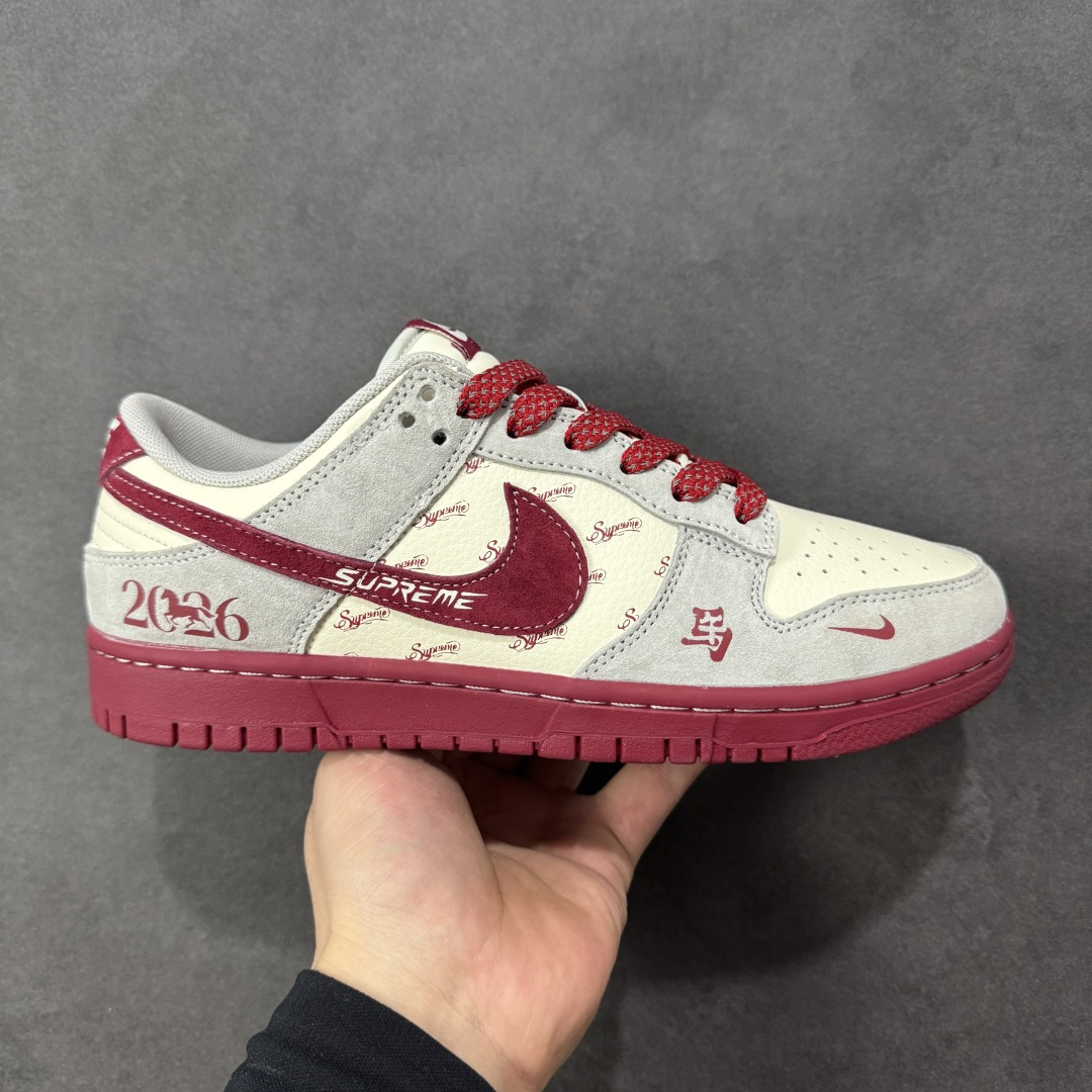 【定制版】Nike Dunk Low Retro 马年限定 周年高端定制 低帮休闲板鞋 #定制鞋盒 大厂纯原品质出货 超高清洁度 皮料切割干净无任何毛边 细节完美 货号：JP2026-100 尺码：36 36.5 37.5 38 38.5 39 40 40.5 41 42 42.5 43 44 44.5 45-选品中心