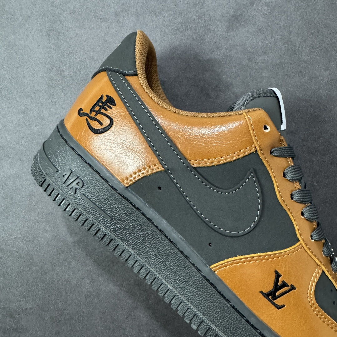 图片[6]-【定制版】 NK Air Force 1\’07 Low 马年限定 焦糖炭黑 空军一号低帮休闲板鞋 #原楦头原纸板 高端定制鞋盒 原厂鞋底 超高清洁度 细节完美 货号：XY9025-009 尺码：36 36.5 37.5 38 38.5 39 40 40.5 41 42 42.5 43 44 44.5 45-选品中心