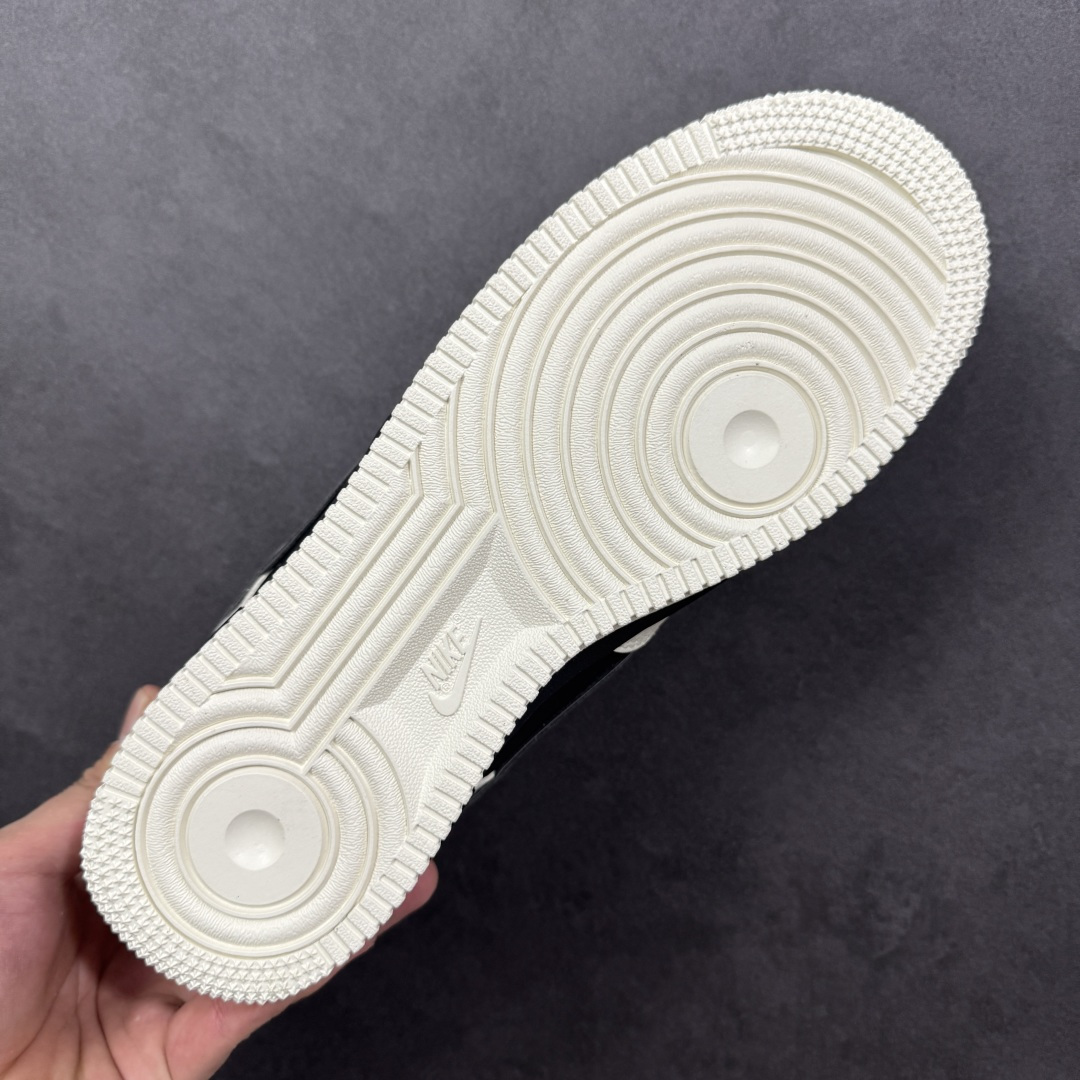 图片[9]-【定制版】Nike Air Force 1\’07 Low 米白黑 空军一号低帮休闲板鞋  #原楦头原纸板 高端定制鞋盒 原厂鞋底 超高清洁度 细节完美 货号：DF0188-132  尺码：36 36.5 37.5 38 38.5 39 40 40.5 41 42 42.5 43 44 44.5 45-选品中心
