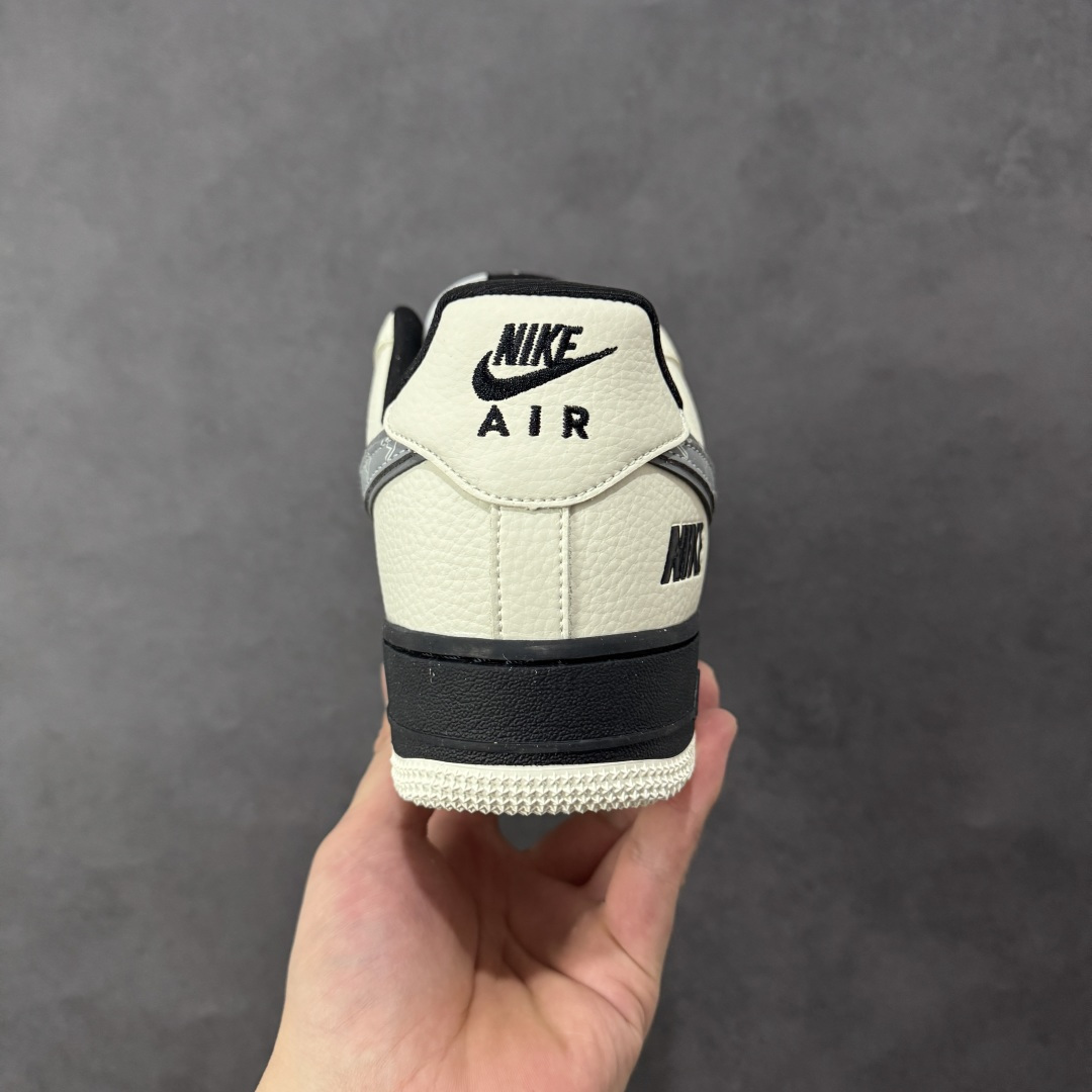 图片[4]-【定制版】Nike Air Force 1\’07 Low 米白黑 空军一号低帮休闲板鞋  #原楦头原纸板 高端定制鞋盒 原厂鞋底 超高清洁度 细节完美 货号：DF0188-132  尺码：36 36.5 37.5 38 38.5 39 40 40.5 41 42 42.5 43 44 44.5 45-选品中心
