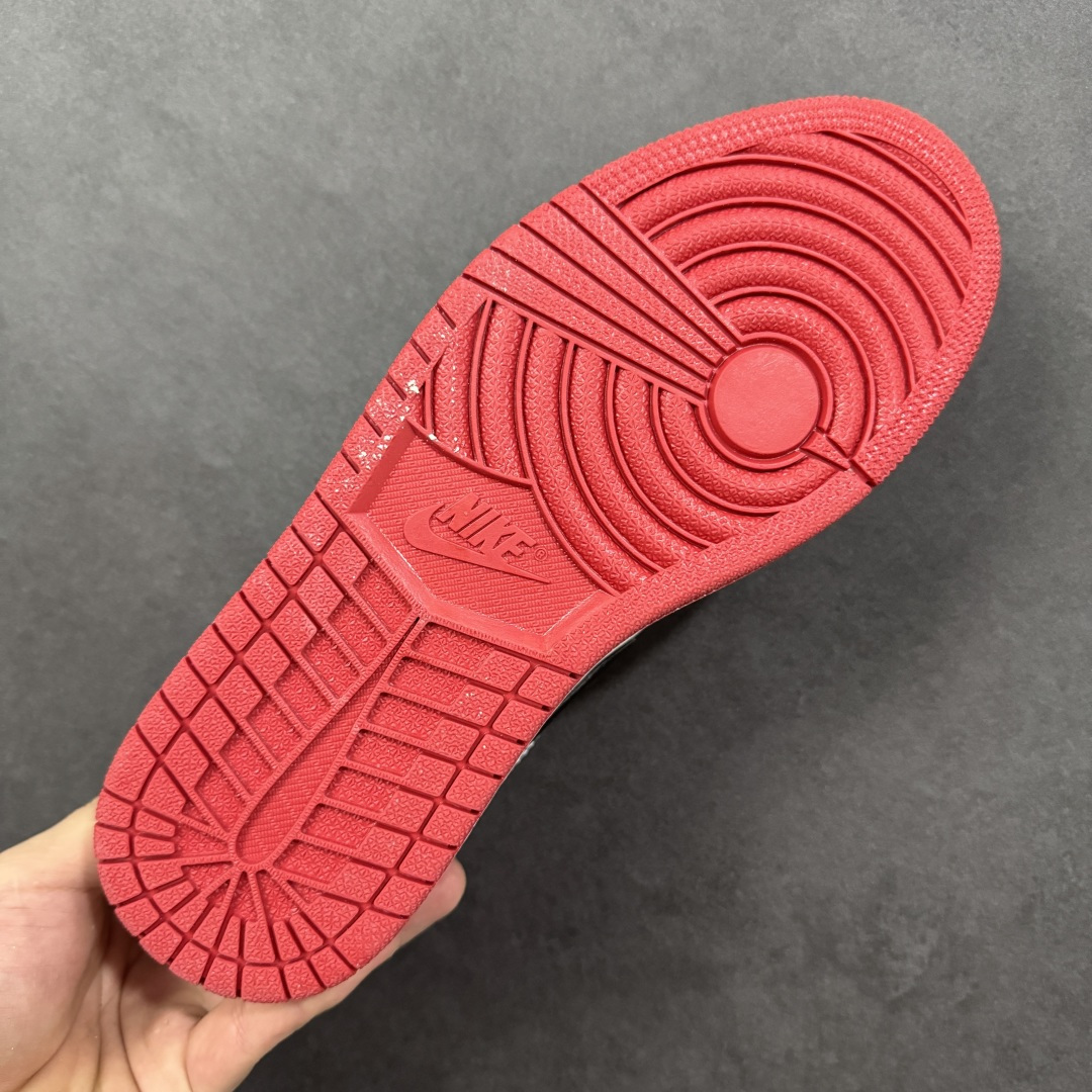 图片[9]-【H11版本】耐克Nike Air Jordan 1 AJ1经典复古经典低帮百搭文化篮球鞋 553558-161 公司级真标半码制#原档案原数据开发版型#采用荔枝纹头层皮革鞋面材质#原厂立体填充鞋舌海绵#中底注胶孔及缜密中底拉帮工艺#原数据开发模具大底 尺码：35.5 36 36.5 37.5 38 38.5 39 40 40.5 41 42 42.5 43 44 44.5 45 46 47.5 编码：H11B250260-选品中心