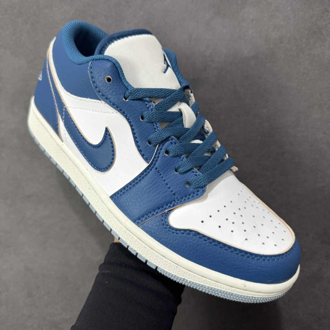 图片[3]-【H11版本】耐克Nike Air Jordan 1 AJ1经典复古经典低帮百搭文化篮球鞋 FN5214-141 公司级真标半码制#原档案原数据开发版型#采用荔枝纹头层皮革鞋面材质#原厂立体填充鞋舌海绵#中底注胶孔及缜密中底拉帮工艺#原数据开发模具大底 尺码：35.5 36 36.5 37.5 38 38.5 39 40 40.5 41 42 42.5 43 44 44.5 45 46 47.5 编码：H11B250260-选品中心
