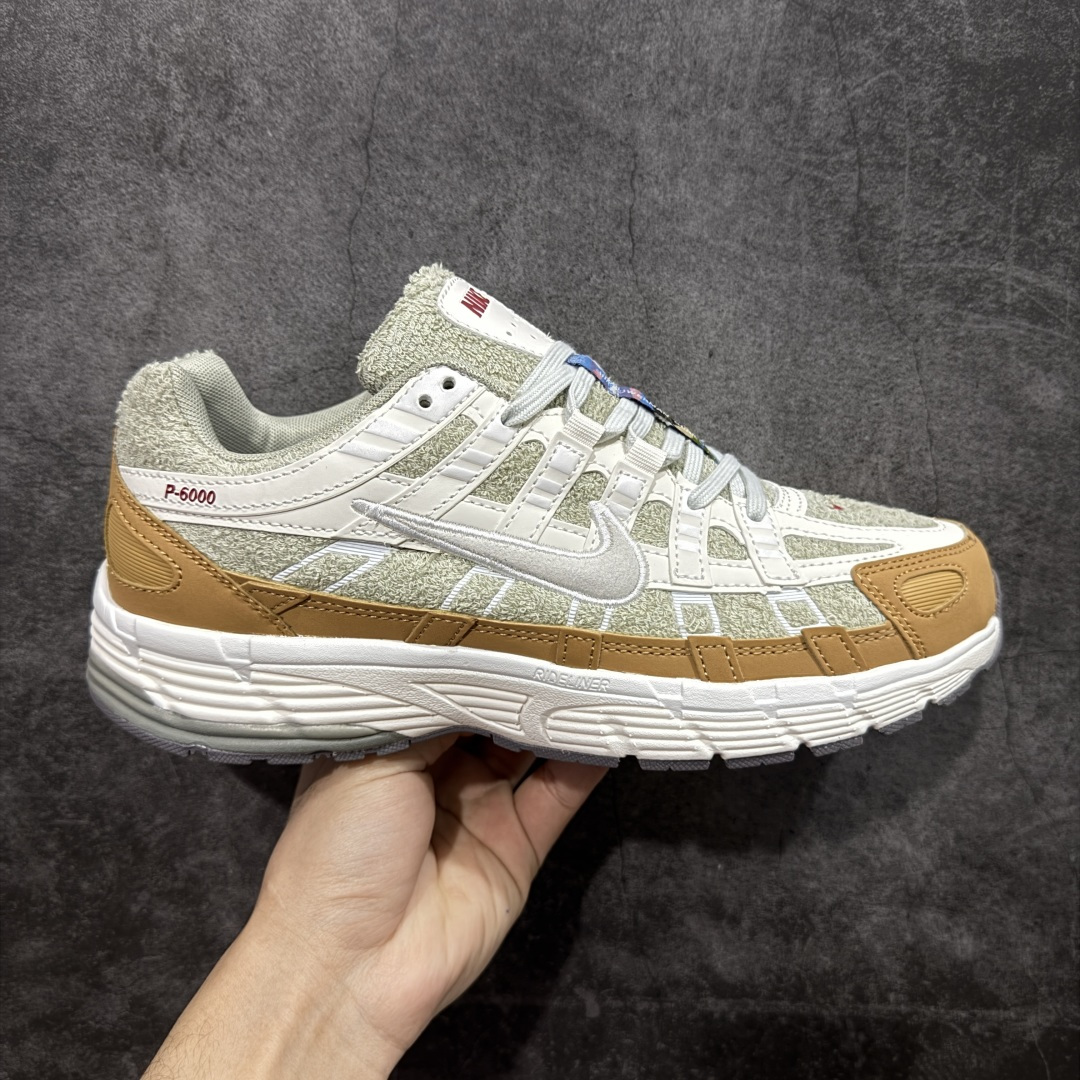 【纯原礼盒版】Nike P-6000 Premium 马年限定系列低帮复古老爹风休闲运动舒适慢跑鞋 IQ1120-311 男女码真标半码制 升级原楦原纸版数据开发版型 采用硬质牛剖革组合透气网面材质 正确3层组织中底搭载EVA轻量缓震嵌入双层革新物料鞋垫,外置防滑耐磨橡胶底片❗ 尺码：36-45-选品中心