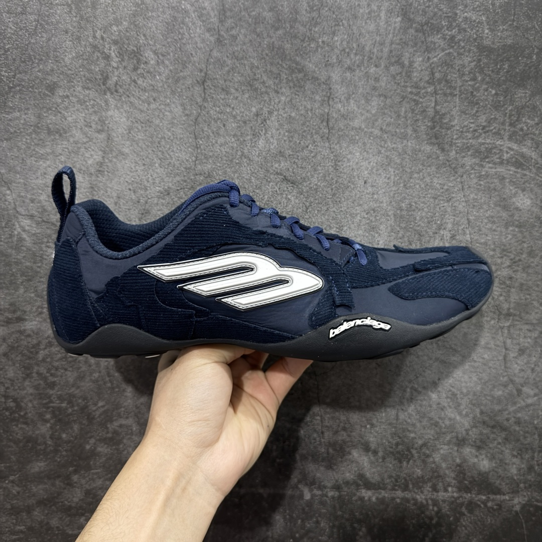 【XA版本】Balenciaga 巴黎世家 21代 Monday Ultra 蓝色 巴黎新款 鞋面主体采用特制聚酯纤维，同时搭配织物点缀，时尚耐看，无论是运动风还是日常搭配，穿起来都自带气场，走哪都吸晴。 尺码：35-46全码出货，♨️偏大一个尺码！-选品中心