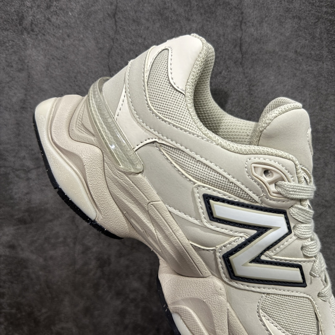 图片[7]-【纯原版】 New Balance NB9060 联名款 复古休闲运动慢跑鞋 U906078T 全套原楦原纸板原厂数据开发 进口三明治网面 原装进口翻毛皮料正确绒感卡色 正确中底拉帮中底网布细节 原厂标裁 带紫光防伪 定制后跟透明水晶模块 冲裁组合 大底贴合程度胶水上色把控完美 整洁度挑战全网艺术家 多道序QC把关品质完善 匠心打造 耗时两个月开发完成 工艺极其复杂难度可想而知 新开独立私模大底 全网唯一正确六层组合大底 高端零售专供产物 尺码：36 37 37.5 38 38.5 39 40 40.5 41 42 42.5 43 44 45 46.5-选品中心