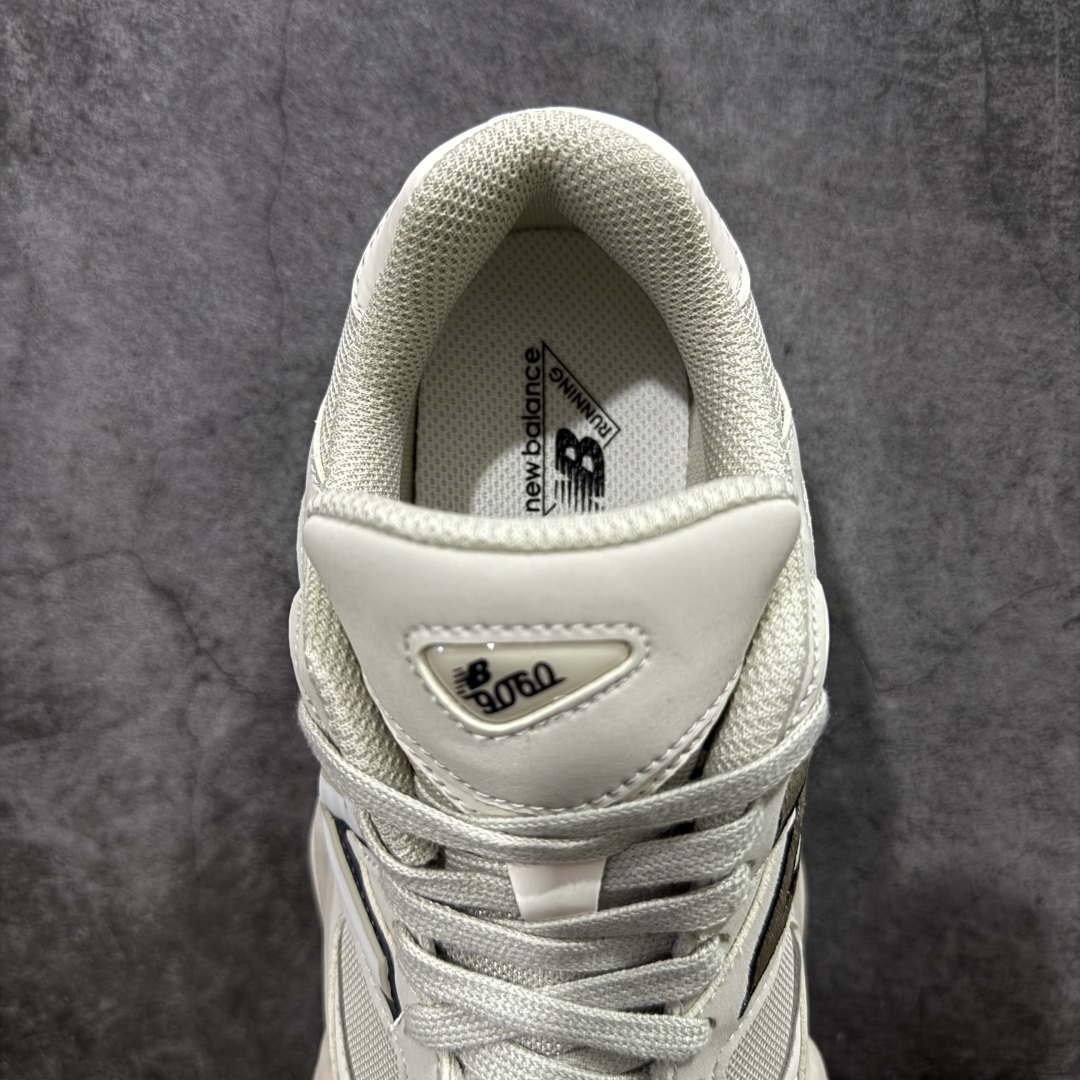 图片[8]-【纯原版】 New Balance NB9060 联名款 复古休闲运动慢跑鞋 U906078T 全套原楦原纸板原厂数据开发 进口三明治网面 原装进口翻毛皮料正确绒感卡色 正确中底拉帮中底网布细节 原厂标裁 带紫光防伪 定制后跟透明水晶模块 冲裁组合 大底贴合程度胶水上色把控完美 整洁度挑战全网艺术家 多道序QC把关品质完善 匠心打造 耗时两个月开发完成 工艺极其复杂难度可想而知 新开独立私模大底 全网唯一正确六层组合大底 高端零售专供产物 尺码：36 37 37.5 38 38.5 39 40 40.5 41 42 42.5 43 44 45 46.5-选品中心