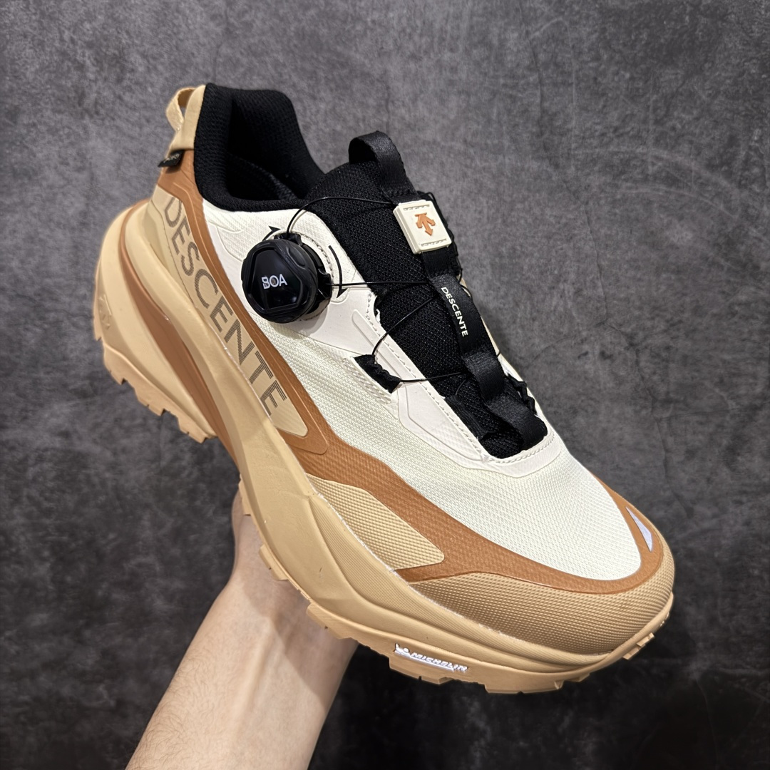 图片[3]-【纯原版】迪桑特DESCENTE SKI STYLE系列 GORE-TEX 舒适 耐磨防水 低帮 徒步鞋 男女同款 棕白色 采用皮面网眼材质鞋面 通透不闷热 前掌易弯折设计 提供灵活的穿着感受 后跟Z-FOAM填充 缓震回弹 BOA FIT SYSTEM系带系统 便捷穿脱 尺码：40-45-选品中心