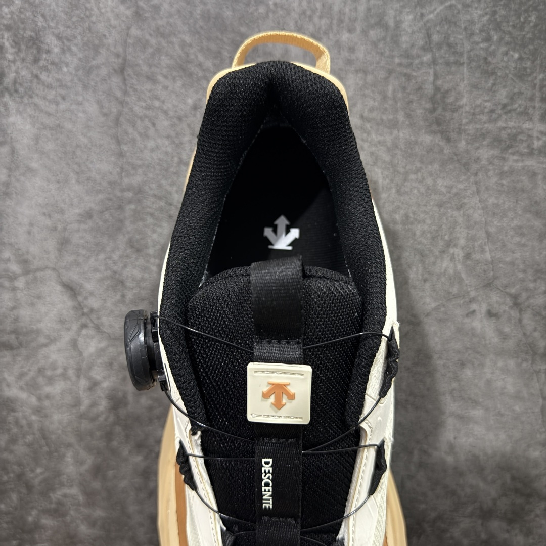 图片[8]-【纯原版】迪桑特DESCENTE SKI STYLE系列 GORE-TEX 舒适 耐磨防水 低帮 徒步鞋 男女同款 棕白色 采用皮面网眼材质鞋面 通透不闷热 前掌易弯折设计 提供灵活的穿着感受 后跟Z-FOAM填充 缓震回弹 BOA FIT SYSTEM系带系统 便捷穿脱 尺码：40-45-选品中心