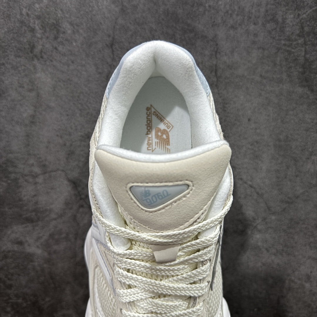 图片[8]-【纯原版】 New Balance NB9060 联名款 复古休闲运动慢跑鞋 U9060AUA 全套原楦原纸板原厂数据开发 进口三明治网面 原装进口翻毛皮料正确绒感卡色 正确中底拉帮中底网布细节 原厂标裁 带紫光防伪 定制后跟透明水晶模块 冲裁组合 大底贴合程度胶水上色把控完美 整洁度挑战全网艺术家 多道序QC把关品质完善 匠心打造 耗时两个月开发完成 工艺极其复杂难度可想而知 新开独立私模大底 全网唯一正确六层组合大底 高端零售专供产物 尺码：36 37 37.5 38 38.5 39 40 40.5 41 42 42.5 43 44 45 46.5-选品中心