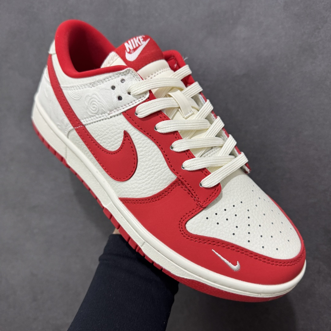 图片[3]-【定制版】Nike SB Dunk Low“马年限定——丹素流云” 高端私人定制 低帮休闲板鞋 定制鞋盒 大厂纯原品质出货 超高清洁度 皮料切割干净无任何毛边 细节完美 货号：NH0601-490 尺码：36 36.5 37.5 38 38.5 39 40 40.5 41 42 42.5 43 44 44.5 45-选品中心