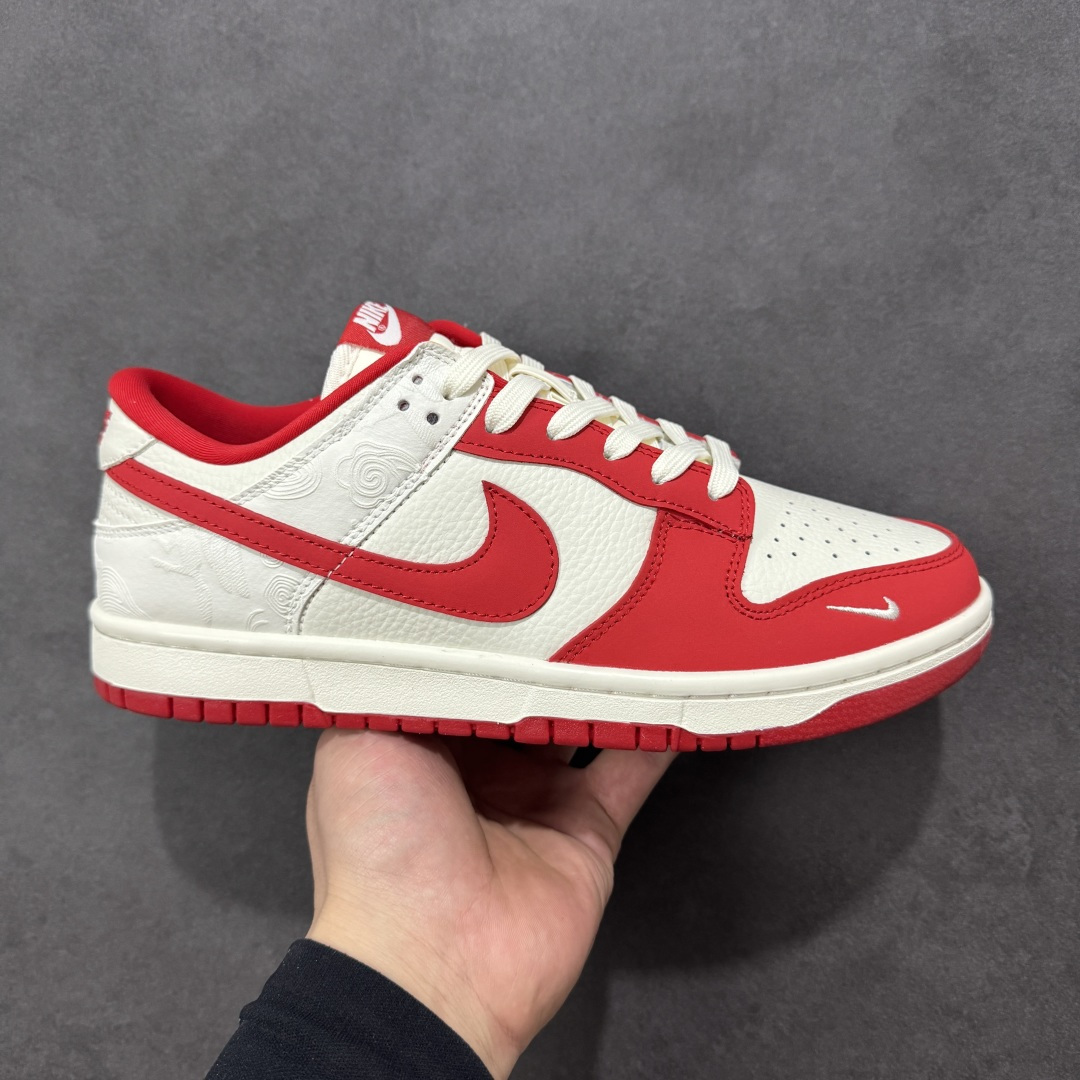 【定制版】Nike SB Dunk Low“马年限定——丹素流云” 高端私人定制 低帮休闲板鞋 定制鞋盒 大厂纯原品质出货 超高清洁度 皮料切割干净无任何毛边 细节完美 货号：NH0601-490 尺码：36 36.5 37.5 38 38.5 39 40 40.5 41 42 42.5 43 44 44.5 45-选品中心