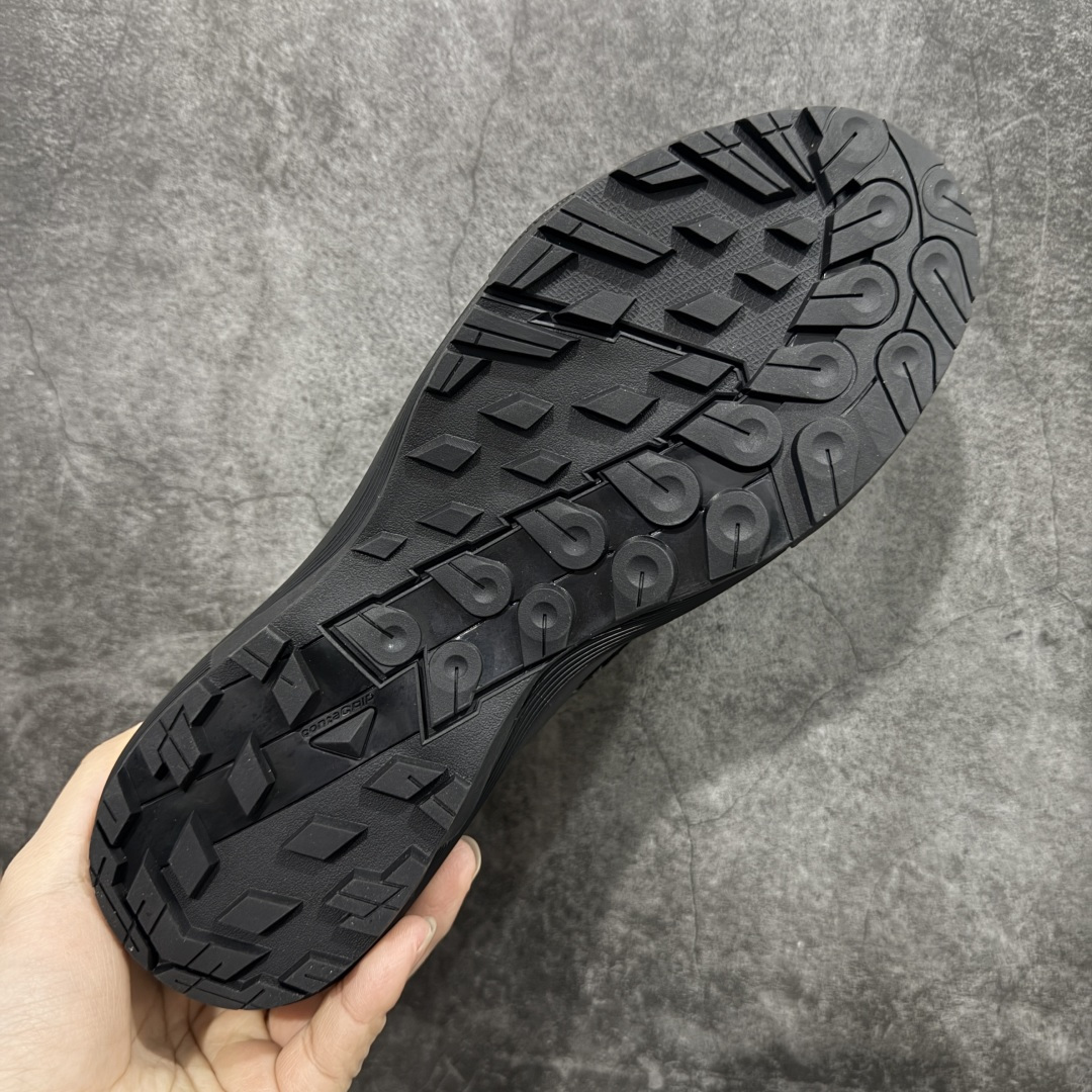 图片[9]-【莞产礼盒版】萨洛蒙 Salomon 25ss新款 S/LAB ALPINWAY 系列 户外登山鞋 休闲运动鞋 情侣款👫 这是一款独特的混合鞋 专为多功能山地探险而设计 该鞋具有优化的缓冲，双密度中底，提供舒适和精准度。其底部采用 Contagrip Alpine，一种高粘性橡胶化合物 提供强大的静摩擦力 精确的抓地力和耐用性 丰富的细节，标志性运动鞋被提炼为新的都市经典 为 SALOMON带来静谧气息 面料原版进口牛皮+透气网面 内里原版进口透气网里 鞋底原版开模防滑橡胶大底 尺码： 女35-40 男39-45（女40 男45定做）-选品中心