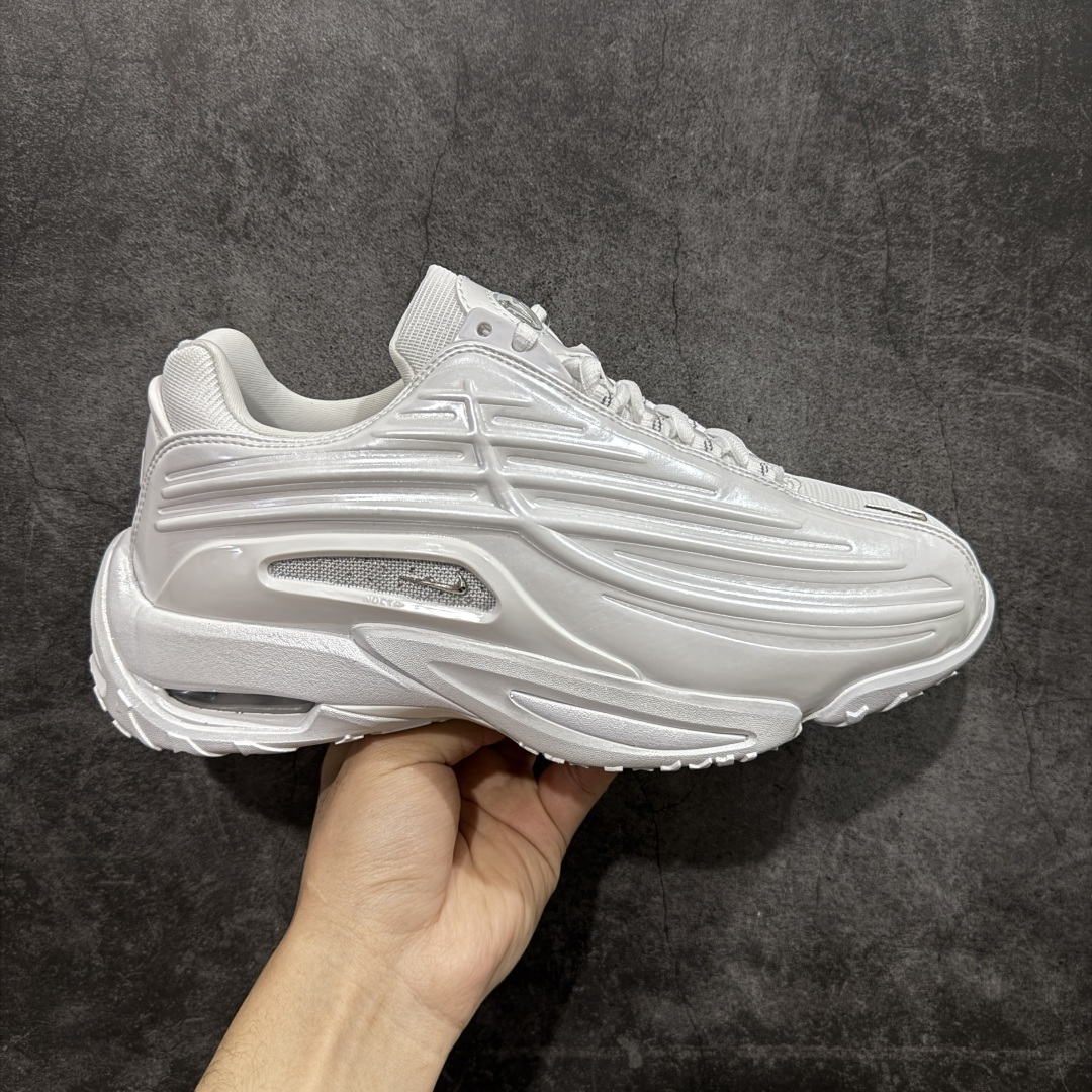 【ZOK版本】NOCTA x NK Hot Step II 联名款 复古运动鞋 白色 DZ7293-100 外贸专供品质 市场第一梯队 区别市场掉漆版本 全部使用原厂材料 原数据打造 鞋面造型有很强的线条感 电镀元素贯穿鞋身 以其鲜明的色调 为街头时尚注入了一股新鲜活力 尺码：40 40.5 41 42 42.5 43 44 44.5 45 46 47.5 47.5 48.5-选品中心