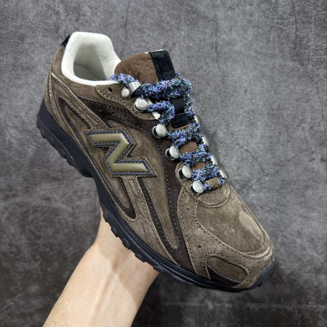 图片[3]-【纯原M版】BASKETCASE x New Balance U204LBC1 NB204L新百伦新款舒适百搭耐磨轻便低帮生活休闲鞋 男女同款 联名棕色 原档数据独立私模大底 唯一正确三层组合大底 特高弹切片加持 百分百还原原鞋脚感 NB市场最强产物 防伪原标全套原楦原纸板原厂数据开发 全鞋电脑针车加持 原厂网布 原装进口头层翻毛皮料正确绒感卡色 正确中底拉帮中底网布细节 匠心打造 耗时两个月开发完成 工艺极其复杂难度可想而知 高端零售专供产物 尺码：36 37 37.5 38 38.5 39.5 40 40.5 41.5 42 42.5 43 44 44.5 45 45.5 46.5 47-选品中心