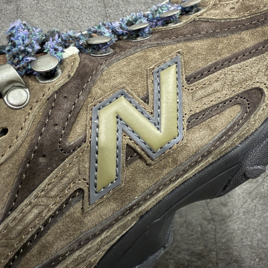 图片[4]-【纯原M版】BASKETCASE x New Balance U204LBC1 NB204L新百伦新款舒适百搭耐磨轻便低帮生活休闲鞋 男女同款 联名棕色 原档数据独立私模大底 唯一正确三层组合大底 特高弹切片加持 百分百还原原鞋脚感 NB市场最强产物 防伪原标全套原楦原纸板原厂数据开发 全鞋电脑针车加持 原厂网布 原装进口头层翻毛皮料正确绒感卡色 正确中底拉帮中底网布细节 匠心打造 耗时两个月开发完成 工艺极其复杂难度可想而知 高端零售专供产物 尺码：36 37 37.5 38 38.5 39.5 40 40.5 41.5 42 42.5 43 44 44.5 45 45.5 46.5 47-选品中心