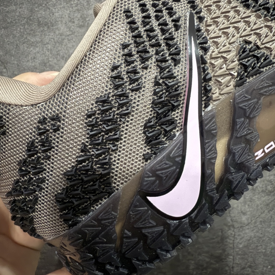 图片[3]-【OX纯原】NK Ja 3 Scratch EP 莫兰特三代柔软舒适防滑耐磨透气支撑轻便低帮篮球鞋 HF2794-200 重磅登场0 历时半年全力打造 实战体验天花板上限 再度提高🔝 【顶配缓震】独家革新搭载 前掌5mm TURBO气垫 兼具贴地与缓震！（正品仅长方形小气垫）➕后掌大马蹄14mm厚 气垫 提高后掌缓震极限 （正品后掌无气垫） 【顶级抗扭】 搭载硬度65HC 发泡中底框架 ➕高强度中足抗扭片 革新升级 赛事级抗扭水平！独此一家 【顶级支撑】鞋身侧向包裹 双层补强层 200斤以上选手 也可驾驭（正品仅一层）对比市场货品偷工减料 不可同日而语！ 气垫气压上脚即可感受！鞋底止滑配方 无需磨合 原地起飞🛫 尺码：40-46-选品中心