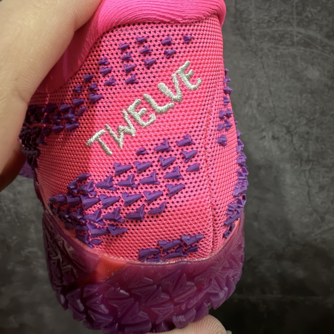 图片[2]-【Top纯原】NK Ja 3 Scratch EP 莫兰特三代柔软舒适防滑耐磨透气支撑轻便低帮篮球鞋 HF2793-600 全新版本重磅登场 历时半年全力打造 实战脚感完美 T1品质 完美版型细节做工 【顶配缓震】独家革新搭载 前掌5mm TURBO气垫 兼具贴地与缓震！（正品仅长方形小气垫）➕后掌大马蹄14mm厚 气垫 提高后掌缓震极限 （正品后掌无气垫） 【顶级抗扭】 搭载硬度65HC 发泡中底框架 ➕高强度中足抗扭片 革新升级 赛事级抗扭水平！独此一家 【顶级支撑】鞋身侧向包裹 双层补强层 200斤以上选手 也可驾驭（正品仅一层）对比市场货品偷工减料 不可同日而语！ 气垫气压上脚即可感受！鞋底止滑配方 无需磨合 原地起飞🛫 尺码：40-47.5-选品中心