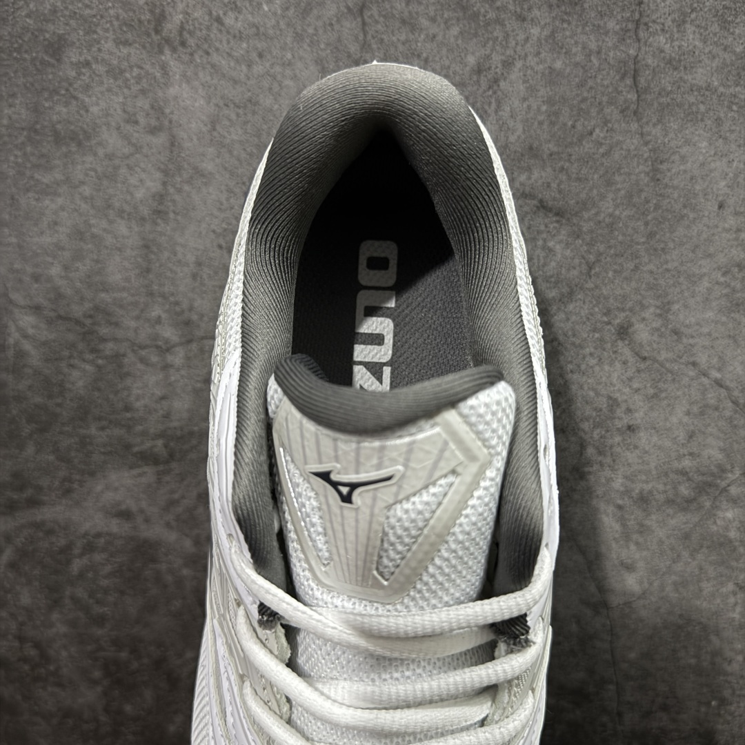 图片[8]-【纯原版】Mizuno 美津侬 WAVE PROPHECY 14S 复古时尚休闲舒适运动跑步鞋 美津浓WAVE机械缓震 可以说是机械缓震跑鞋科技的翘楚有着非凡的适应性，有着充分而持久的缓震能力和轻量化设计，是一双可以陪伴我们日常训练甚至是半马比赛的跑鞋，无论是“跑步初哥”还是“精英老鸟”，只要不是比较夸张的大体重人群，都可以穿着WAVE RIDER 来跑步。如果你不知道跑步穿什么鞋，不知道给别人推荐什么鞋，那么选“美津浓 ” 尺码：36-45-选品中心