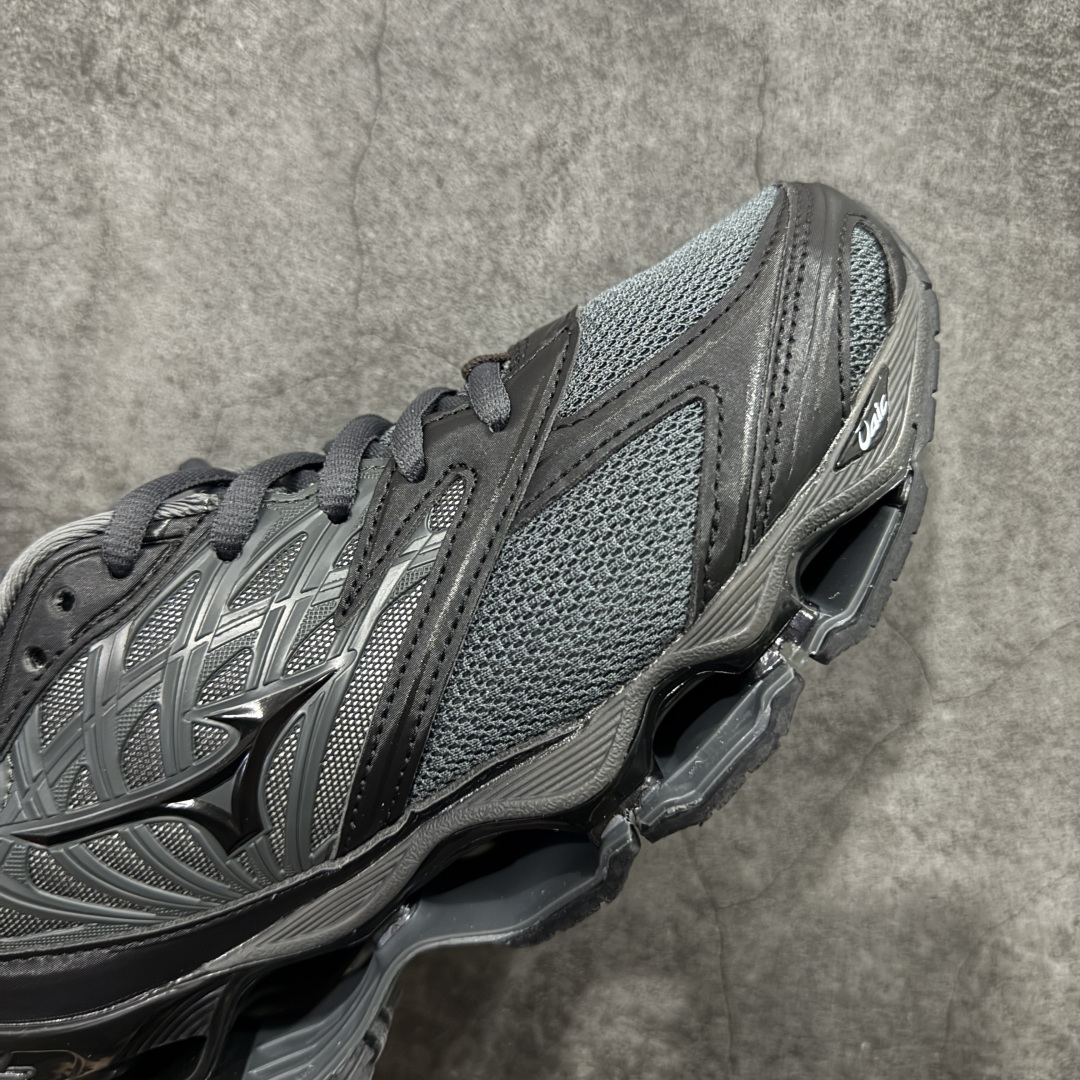 图片[6]-【纯原版】Mizuno 美津侬 WAVE PROPHECY 14S 复古时尚休闲舒适运动跑步鞋 美津浓WAVE机械缓震 可以说是机械缓震跑鞋科技的翘楚有着非凡的适应性，有着充分而持久的缓震能力和轻量化设计，是一双可以陪伴我们日常训练甚至是半马比赛的跑鞋，无论是“跑步初哥”还是“精英老鸟”，只要不是比较夸张的大体重人群，都可以穿着WAVE RIDER 来跑步。如果你不知道跑步穿什么鞋，不知道给别人推荐什么鞋，那么选“美津浓 ” 尺码：36-45-选品中心