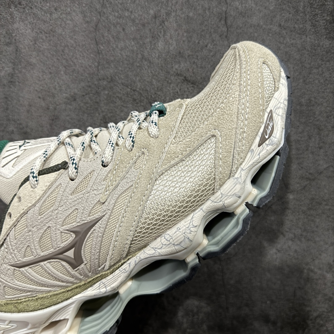 图片[6]-【纯原版】Mizuno 美津侬 WAVE PROPHECY 14S 复古时尚休闲舒适运动跑步鞋 美津浓WAVE机械缓震 可以说是机械缓震跑鞋科技的翘楚有着非凡的适应性，有着充分而持久的缓震能力和轻量化设计，是一双可以陪伴我们日常训练甚至是半马比赛的跑鞋，无论是“跑步初哥”还是“精英老鸟”，只要不是比较夸张的大体重人群，都可以穿着WAVE RIDER 来跑步。如果你不知道跑步穿什么鞋，不知道给别人推荐什么鞋，那么选“美津浓 ” 尺码：36-45-选品中心