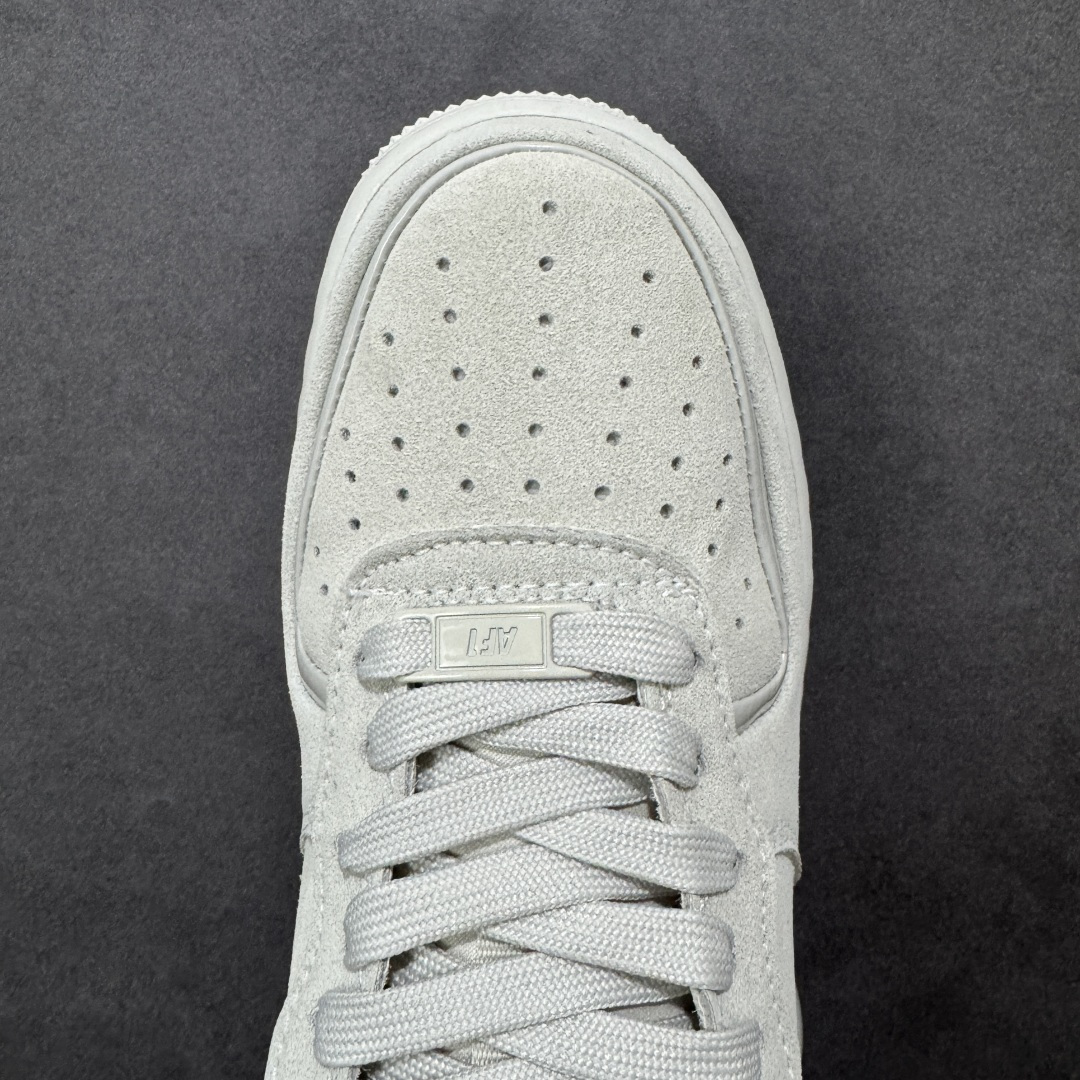 图片[8]-【公司级】耐克Nike Air Force 1“07空军一号低帮百搭休闲运动板鞋。柔软、弹性十足的缓震性能和出色的中底设计，横跨复古与现代的外型结合，造就出风靡全球三十多年的Force 1 货号：HV4406-001 尺码：36 36.5 37.5 38 38.5 39 40 40.5 41 42 42.5 43 44 45-选品中心