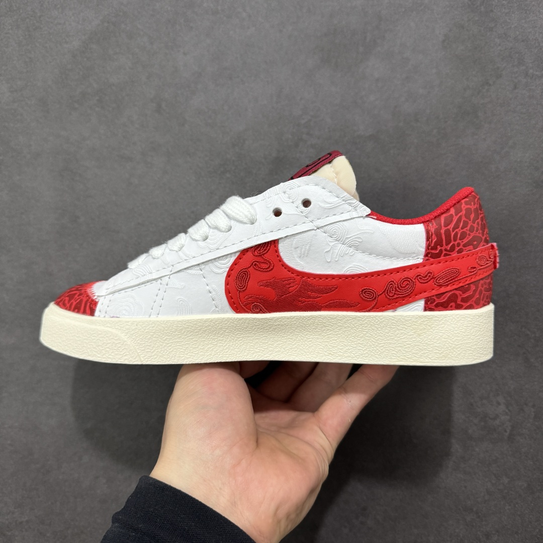 图片[2]-【定制版】NK Blazer Low‘77 Jumbo 马年限定 CNY新年款 经典百搭低帮开拓者休闲运动板鞋 MN2026-003 尺码：36 36.5 37.5 38 38.5 39 40 40.5 41 42 42.5 43 44 45 编码：GLB220230-选品中心