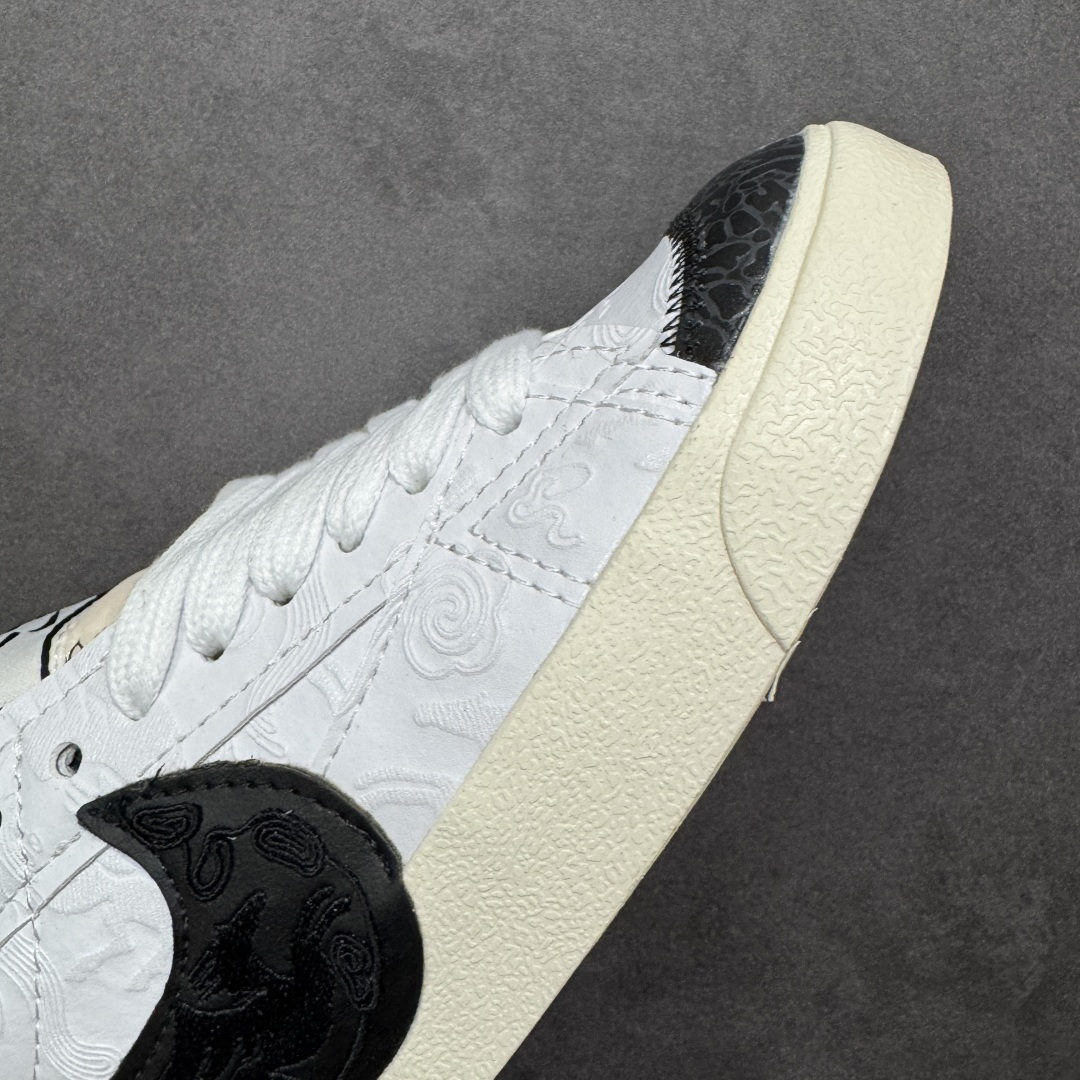 图片[5]-【定制版】NK Blazer Low‘77 Jumbo 马年限定 CNY新年款 经典百搭低帮开拓者休闲运动板鞋 MN2026-004 尺码：36 36.5 37.5 38 38.5 39 40 40.5 41 42 42.5 43 44 45 编码：GLB220230-选品中心