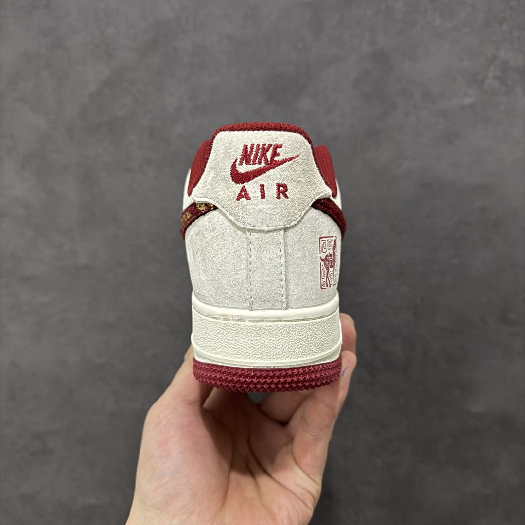 图片[4]-【定制版】Nike Air Force 1\’07 Low 马年限定 空军一号低帮休闲板鞋 原楦头原纸板 原装鞋盒 定制五金配件 内置全掌气垫 原厂鞋底 货号：XA2001-905  尺码：36 36.5 37.5 38 38.5 39 40 40.5 41 42 42.5 43 44 44.5 45-选品中心