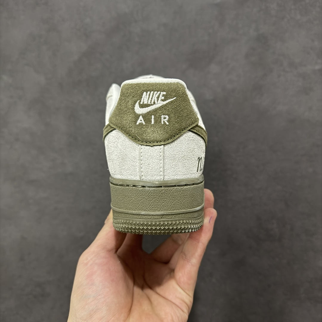 图片[4]-【定制版】Nike Air Force 1\’07 Low 橄榄绿米白 空军一号低帮休闲板鞋  #原楦头原纸板 高端定制鞋盒 原厂鞋底 超高清洁度 细节完美 货号：DF0188-122  尺码：36 36.5 37.5 38 38.5 39 40 40.5 41 42 42.5 43 44 44.5 45-选品中心