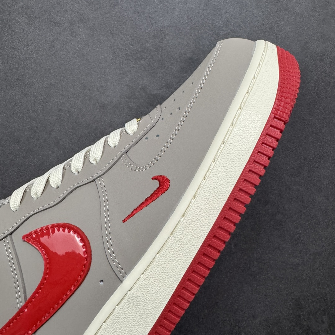 图片[5]-【定制版】NIke Air Force 1 \’07 Low “凝灰赤金” 空军一号低帮 运动鞋 休闲鞋 折边针车 工艺难度大 原楦头原纸板 高端定制鞋盒 原厂鞋底 超高清洁度 细节完美 货号：NH0601-527 尺码：36 36.5 37.5 38 38.5 39 40 40.5 41 42 42.5 43 44 44.5 45-选品中心