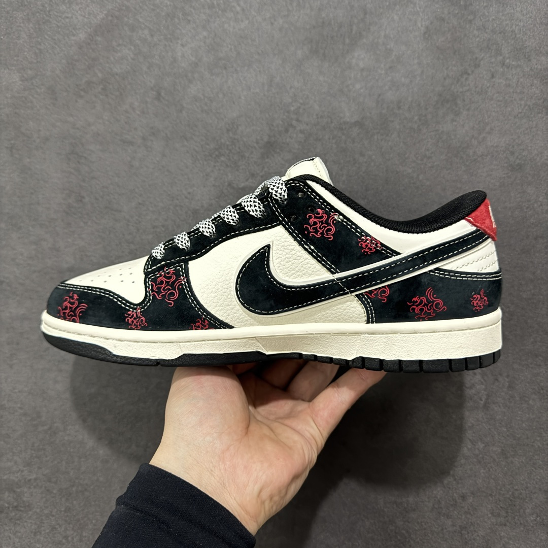 图片[2]-【定制版】Nike SB Dunk Low“ 周年高端定制 低帮休闲板鞋 定制鞋盒 大厂纯原品质出货 超高清洁度 皮料切割干净无任何毛边 细节完美 货号：YX5066-401 尺码：36 36.5 37.5 38 38.5 39 40 40.5 41 42 42.5 43 44 44.5 45-选品中心