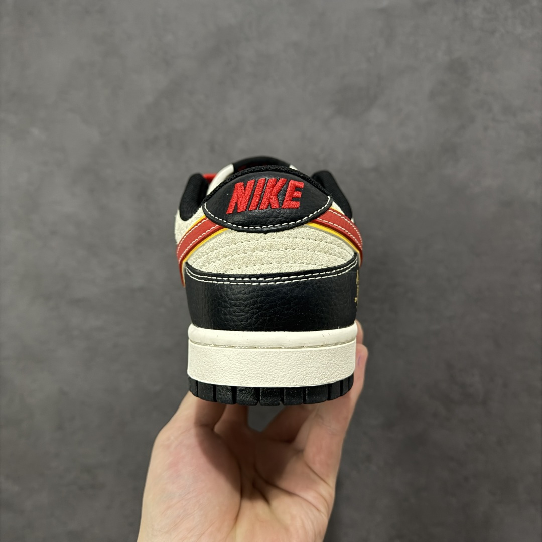 图片[4]-【公司级】Nike Dunk Low Retro ‘DIY高端定制’耐克 低帮休闲运动板鞋 原装头层材料 用料绝不含糊 独家版型蒸餾加工帶來的是更好的视觉和脚感体验 清洁度 电绣工艺 皮料切割干净无任何毛边细节完美 货号：ZH2598-801 尺码：36 36.5 37.5 38 38.5 39 40 40.5 41 42 42.5 43 44 45-选品中心